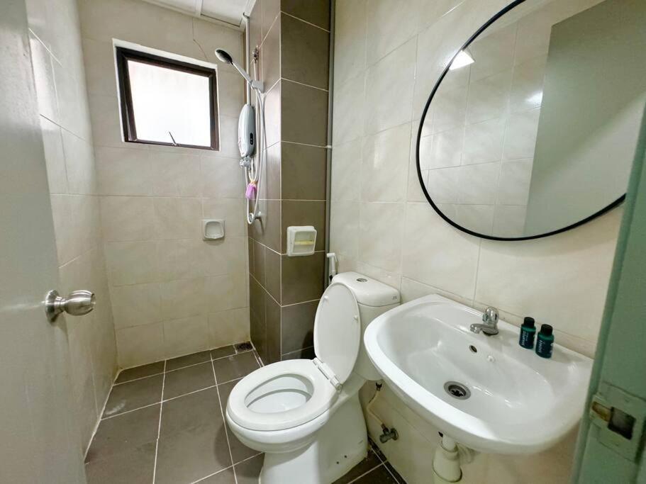 Minumum 7Days 3Br At Pju 10 Damansaradamai Apartment Petaling Jaya Exterior photo